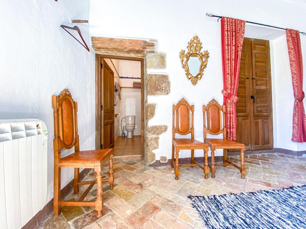 Casa Rural Sant Petrus De Madrona Pinell de Solsones Exterior photo
